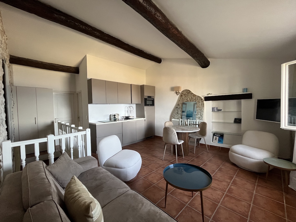 Sea View Apartment Antibes